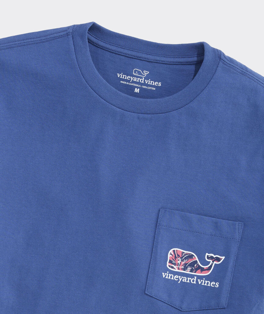 Camiseta Vineyard Vines manga corta con bolsillo Sportfisher Palm Whale